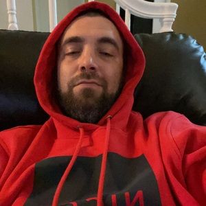 Meet your Posher, Thomas